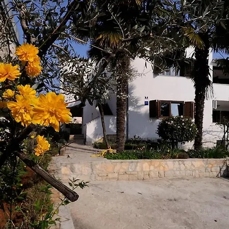 Apartament Fabac